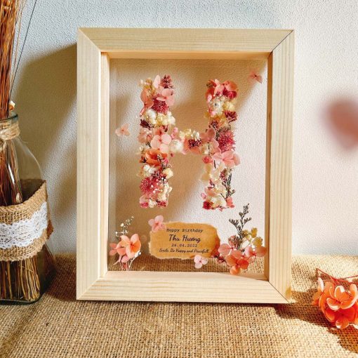 Tranh hoa khô chữ cái A-Z hoa khô 3D CN103 - Hình ảnh 4
